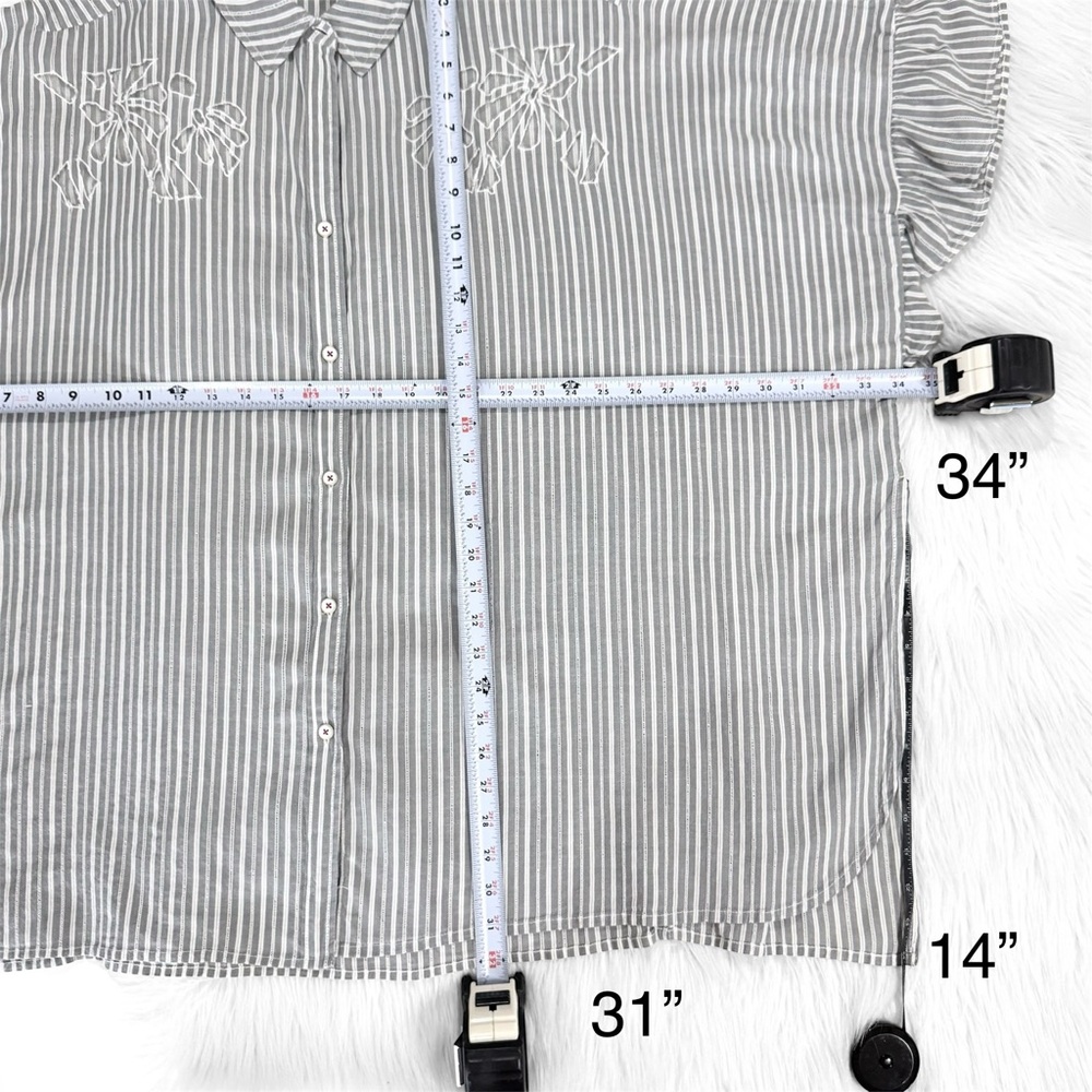 Anthropologie Gray Striped Floral Short Sleeve Oversized Buttondown Shirt L - Picture 13 of 13